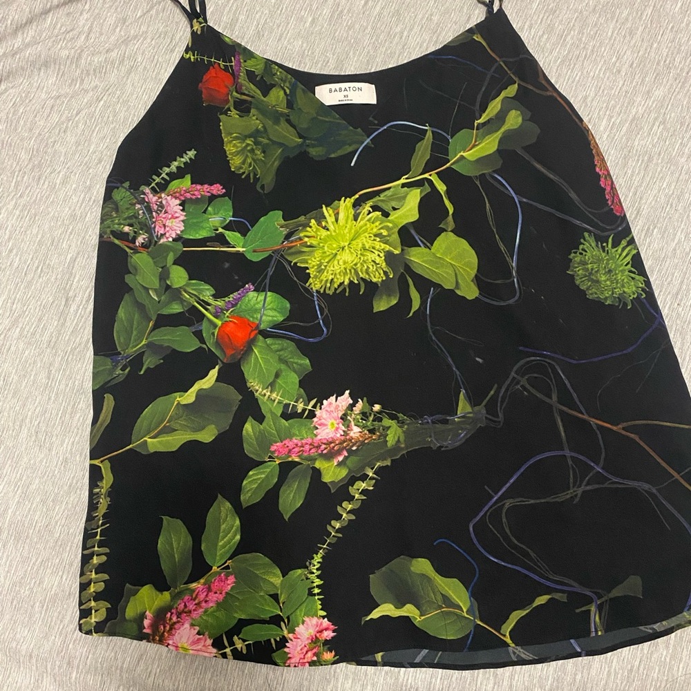 Aritzia - Babaton Black Floral Sleeveless Camisole
